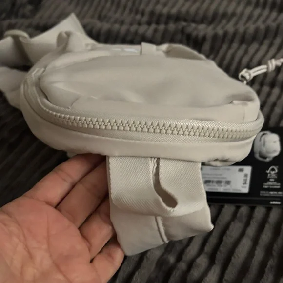 Adidas Alumina Grey Crossbody Bag with Logo - Picture 13 of 14